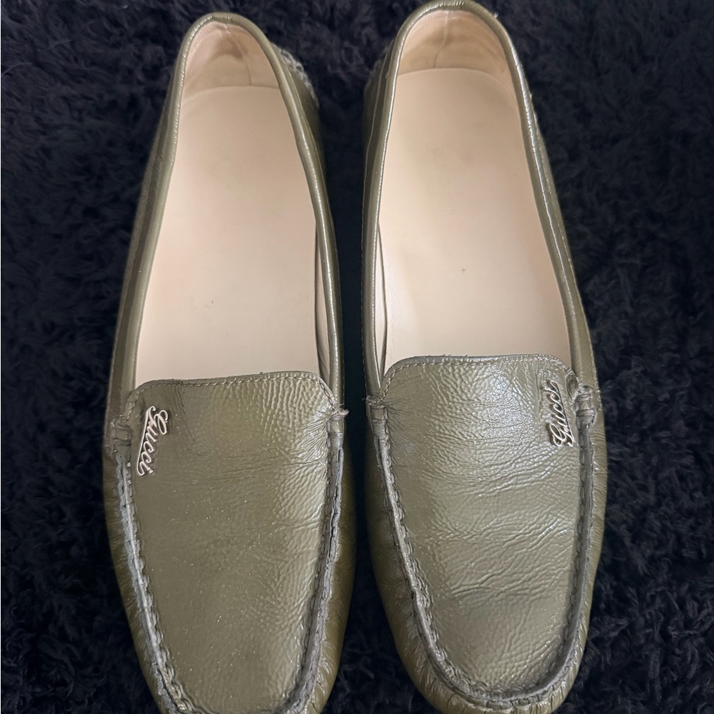 Gucci Green Leather Women’s Loafers -